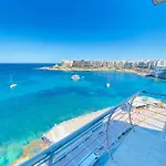 F2 - Lovely Two Bedrooms Flat Sea View, St Julians 아파트 *