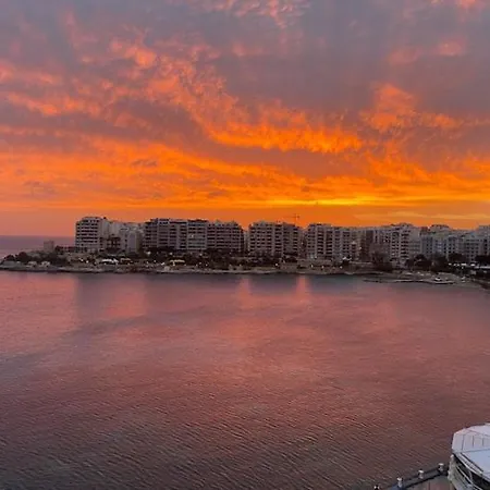 아파트 F2 - Lovely Two Bedrooms Flat Sea View, St Julians