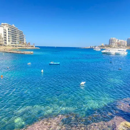 F2 - Lovely Two Bedrooms Flat Sea View, St Julians * Saint Julian's