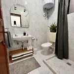 F2 - Lovely Two Bedrooms Flat Sea View, St Julians San Ġiljan