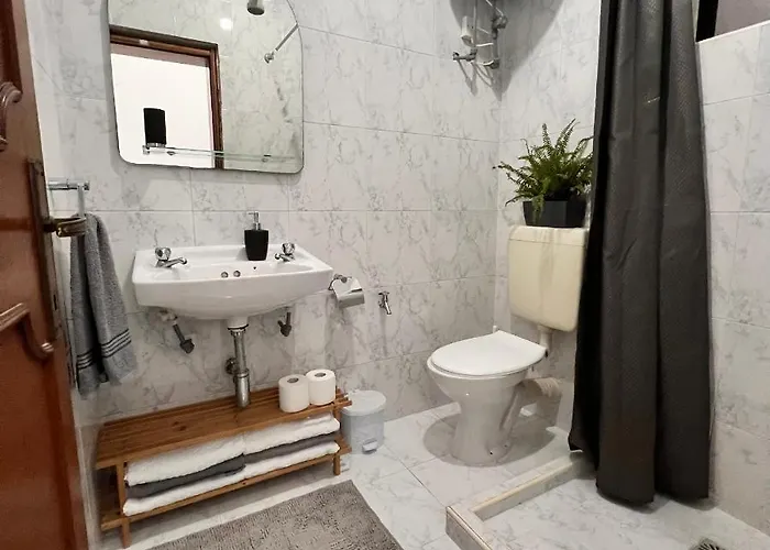 F2 - Lovely Two Bedrooms Flat Sea View, St Julians Saint Julian's