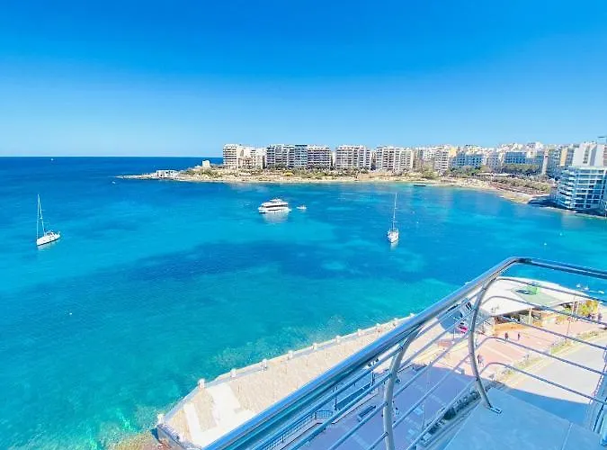 F2 - Lovely Two Bedrooms Flat Sea View, St Julians 아파트 *
